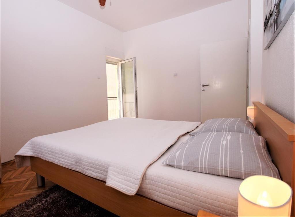 Apartment Deni Pula Ngoại thất bức ảnh