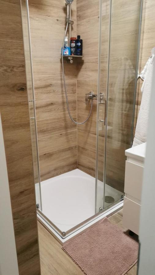 Apartment Deni Pula Ngoại thất bức ảnh
