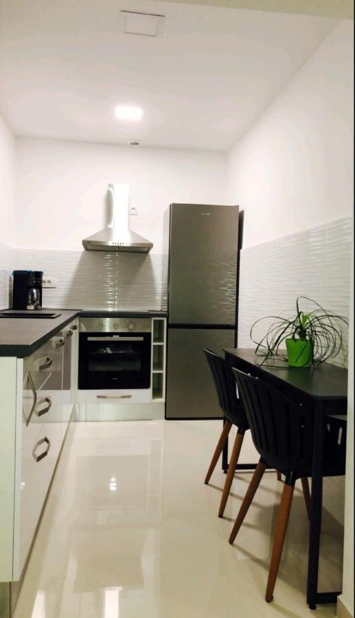 Apartment Deni Pula Ngoại thất bức ảnh