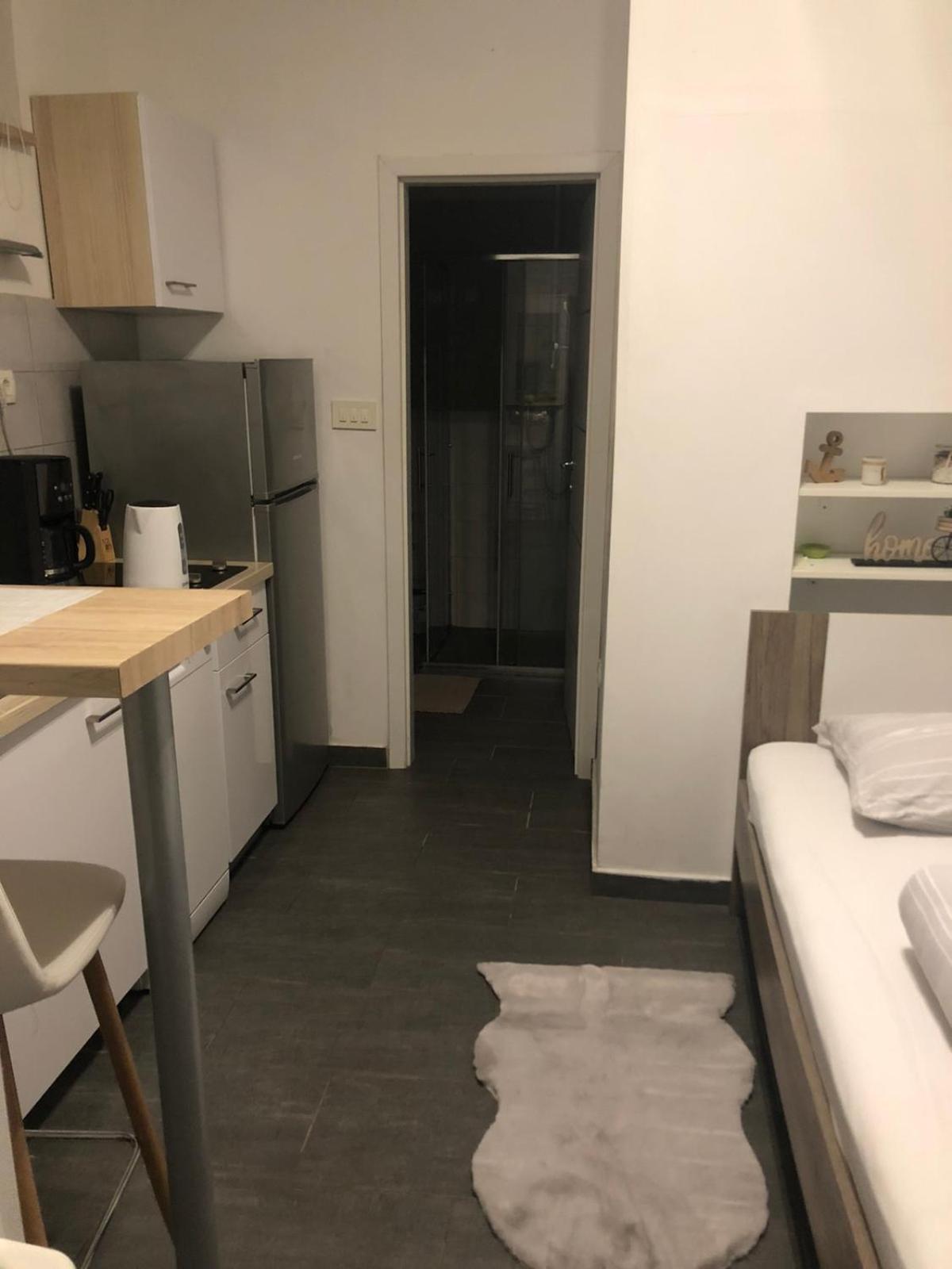 Apartment Deni Pula Phòng bức ảnh