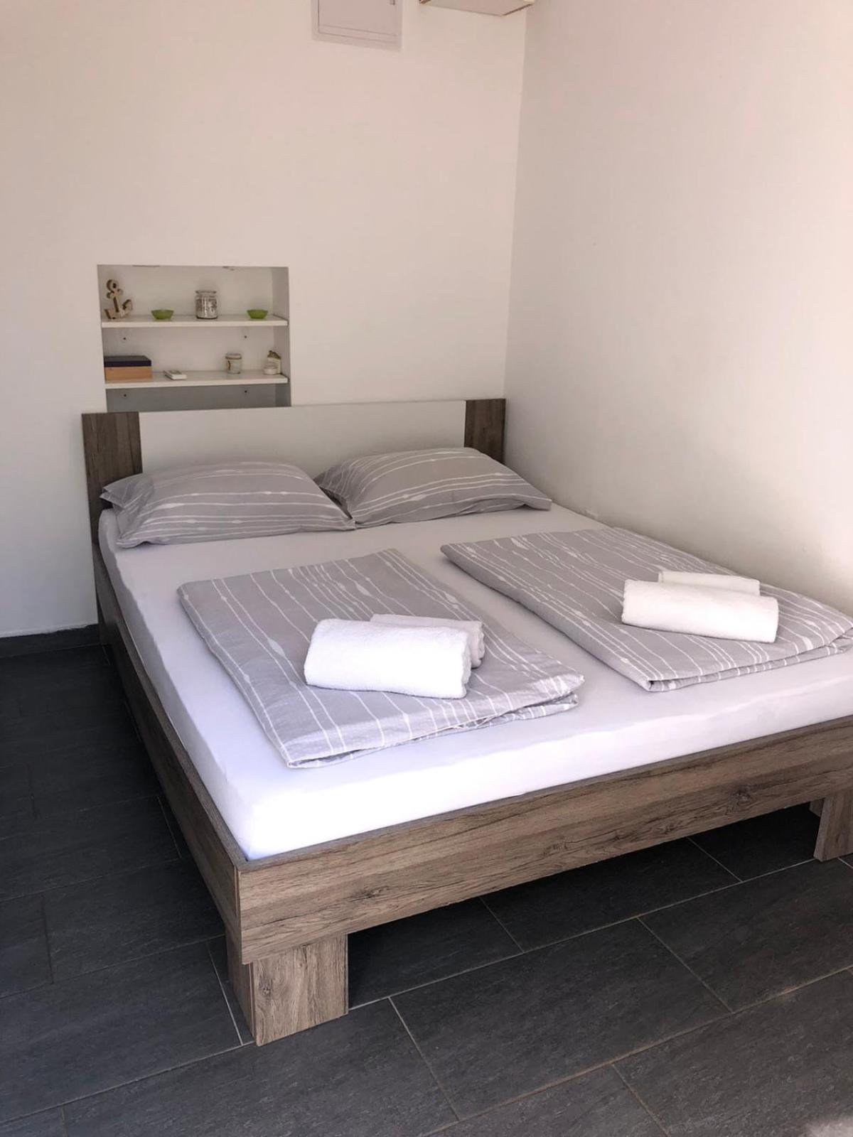 Apartment Deni Pula Phòng bức ảnh