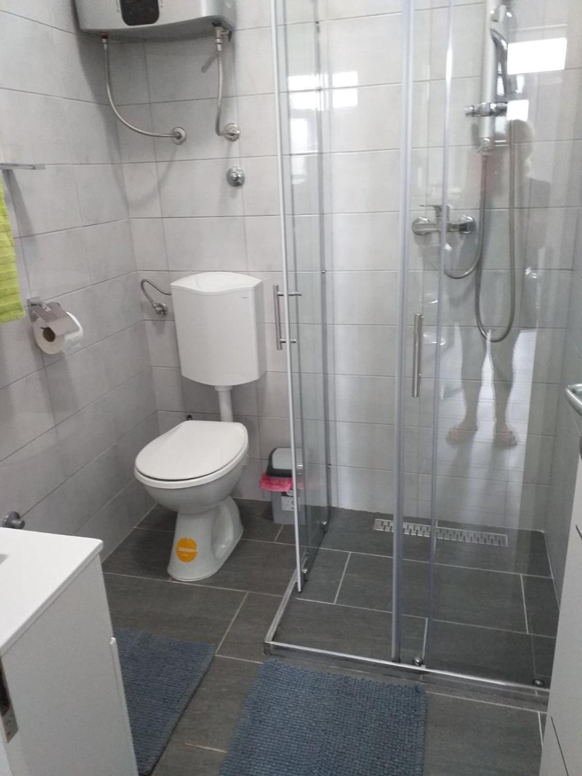 Apartment Deni Pula Phòng bức ảnh